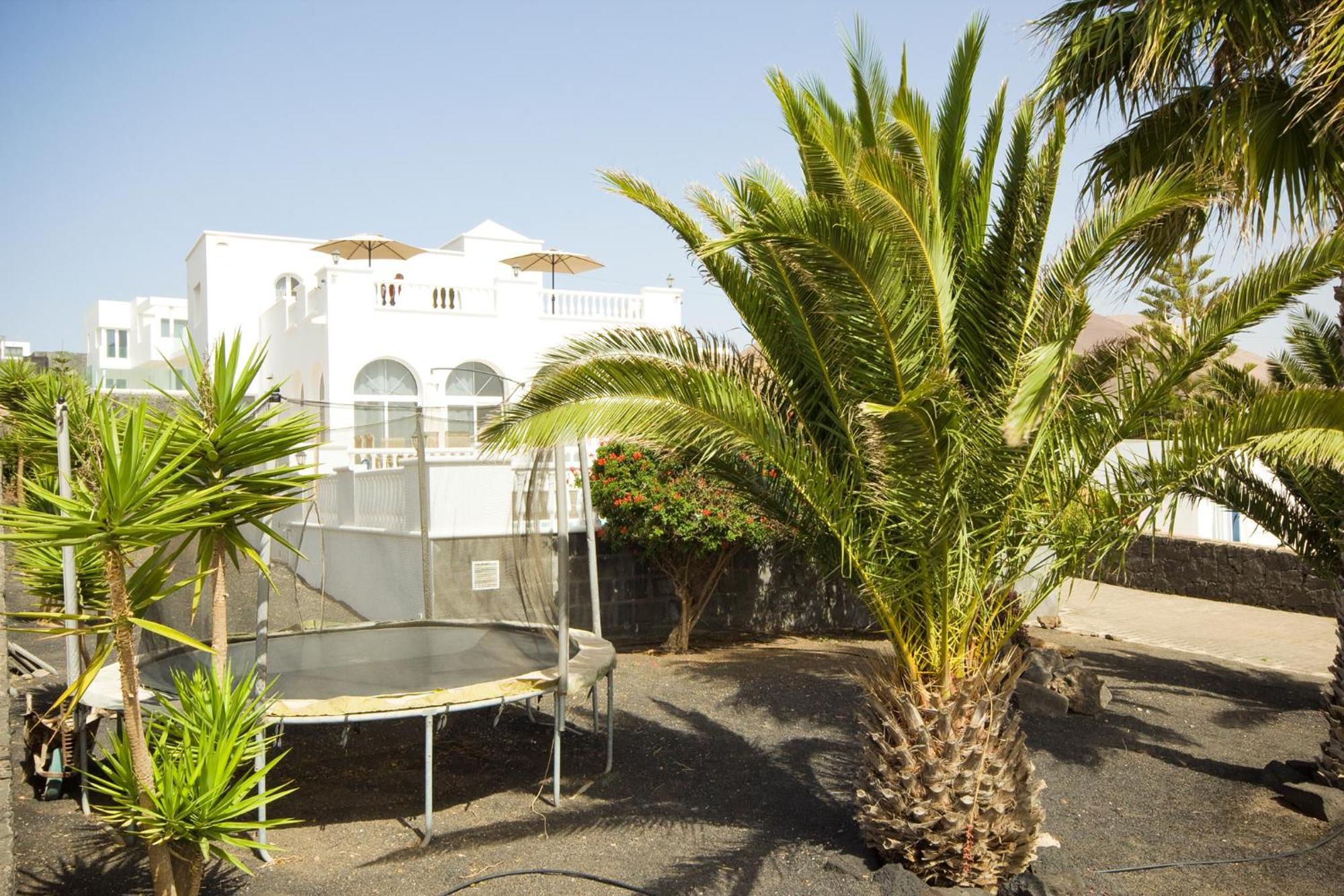 Casa Alba - By Az *